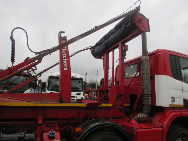 Vehicle Photo 9
