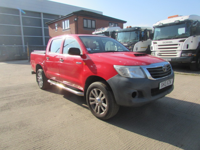 TOYOTA HILUX HL2 D-4D 4X4 CREW CAB (SH13 XZK) S/N:4203
