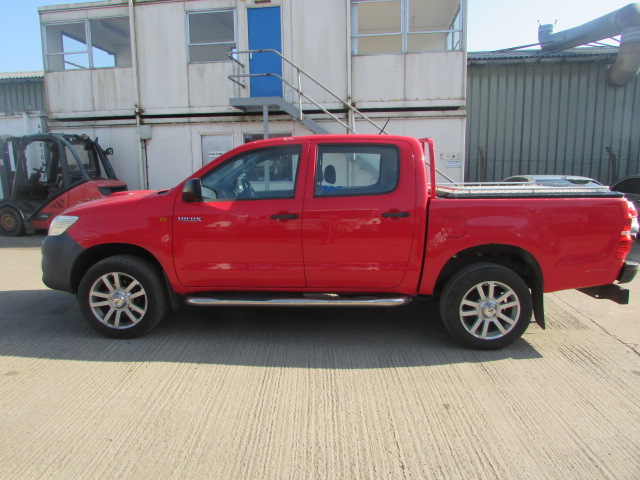 Vehicle Photo 9