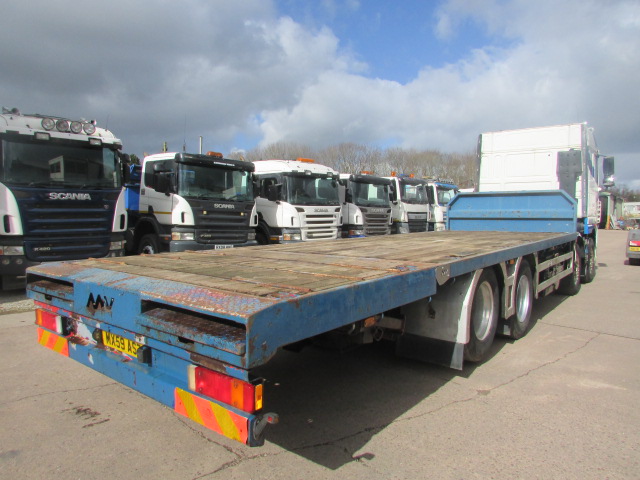 Vehicle Photo 9