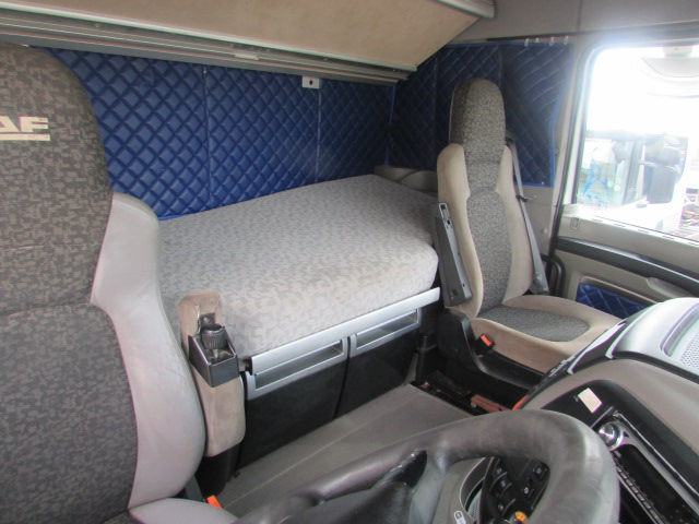 Vehicle Photo 13