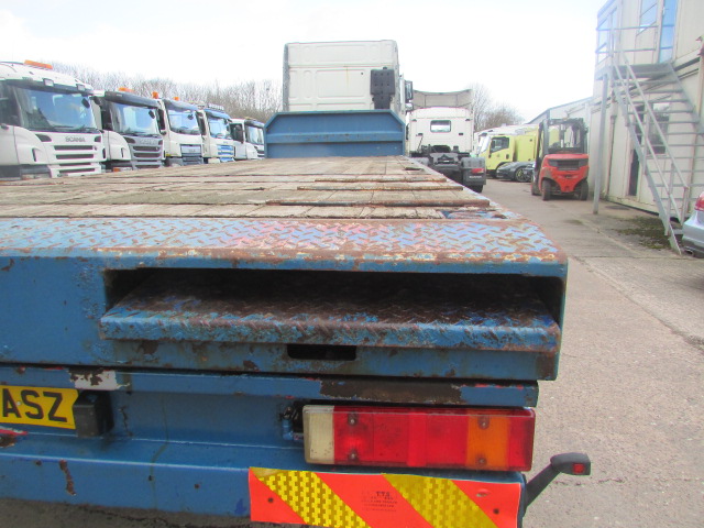 Vehicle Photo 16