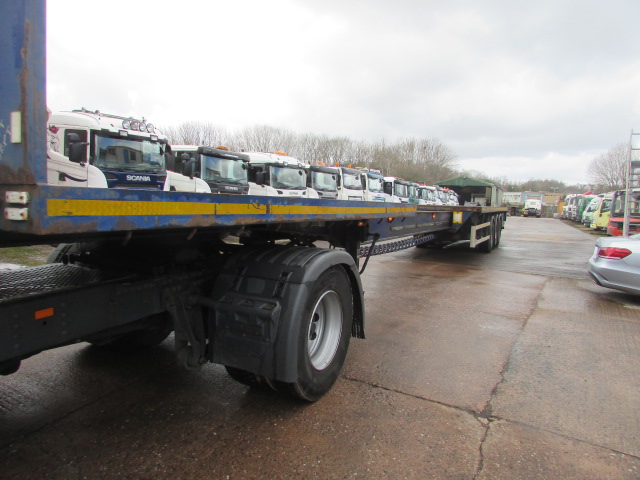 Vehicle Photo 16