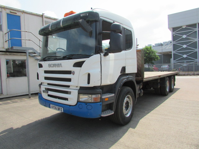 Vehicle Photo 8
