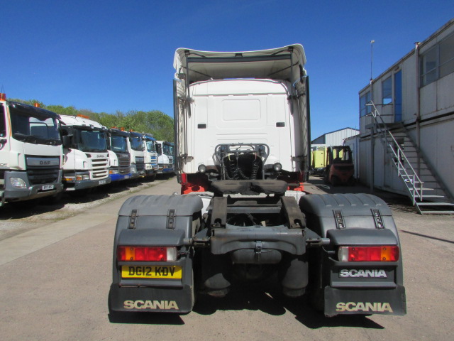 Vehicle Photo 6