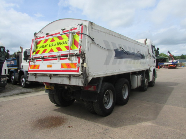 Vehicle Photo 13