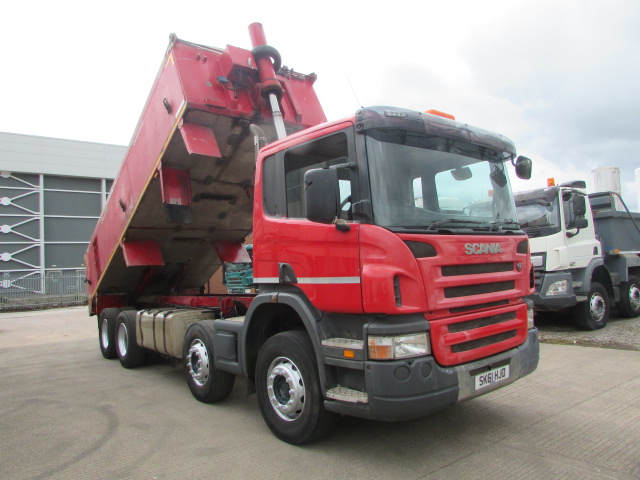SCANIA P400 8X4 INSULATED ALLOY TIPPER (SK61 HJD) S/N:4226