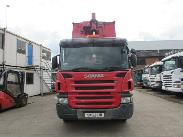 Vehicle Photo 17