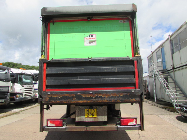 Vehicle Photo 8