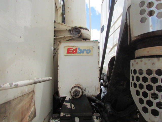 Vehicle Photo 13
