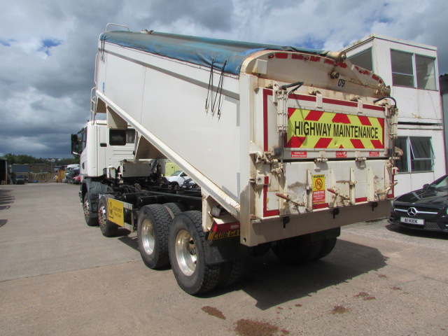 Vehicle Photo 18