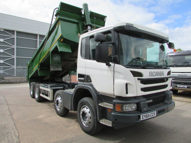 Vehicle Photo 5