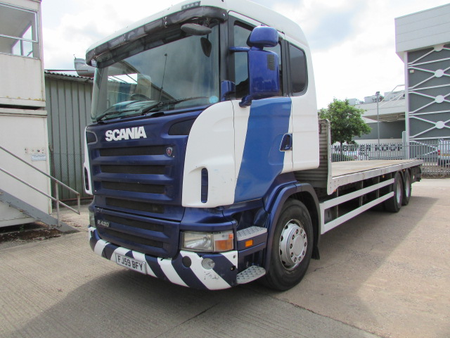 Vehicle Photo 4