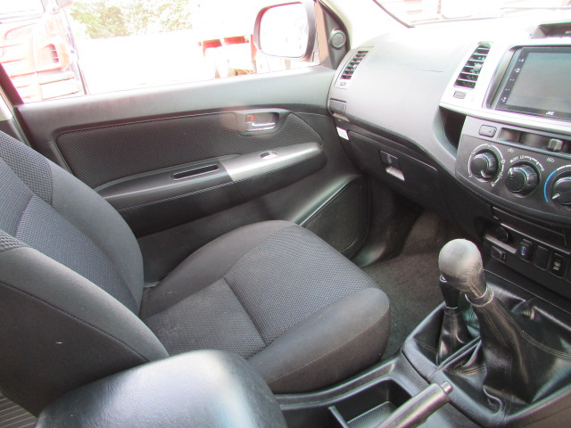 Vehicle Photo 12