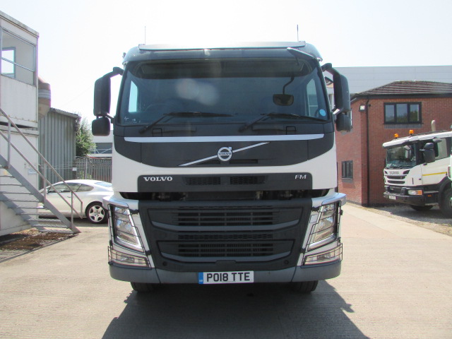 Vehicle Photo 3