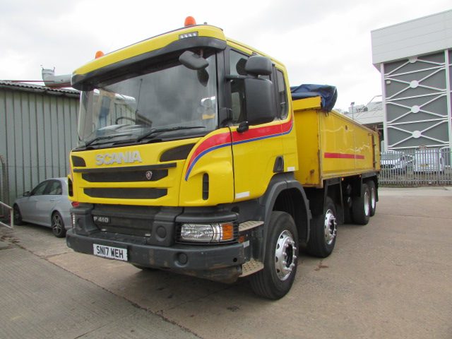 Vehicle Photo 4