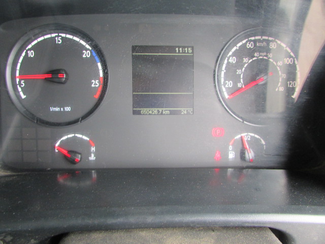 Vehicle Photo 11