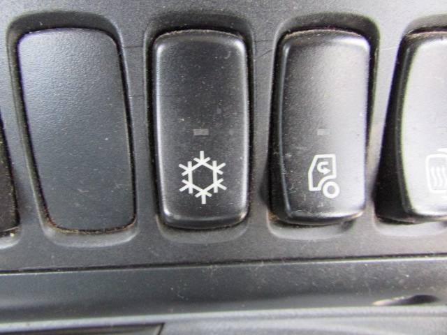 Vehicle Photo 15