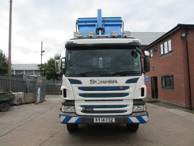 Vehicle Photo 17