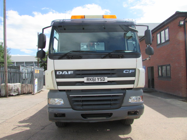 Vehicle Photo 2