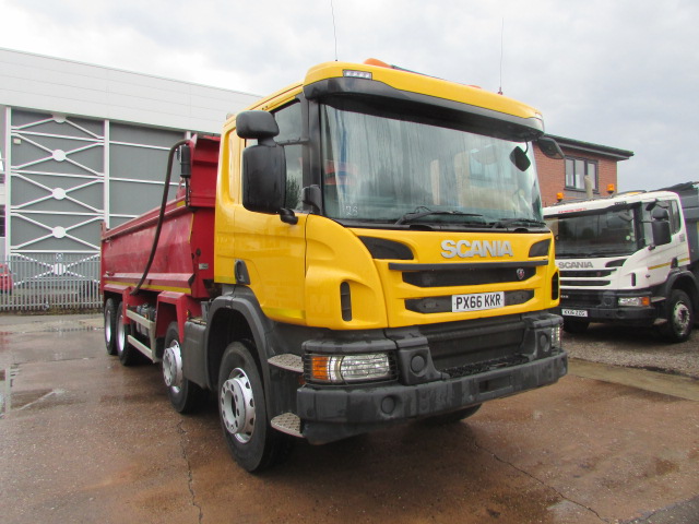 Vehicle Photo 4