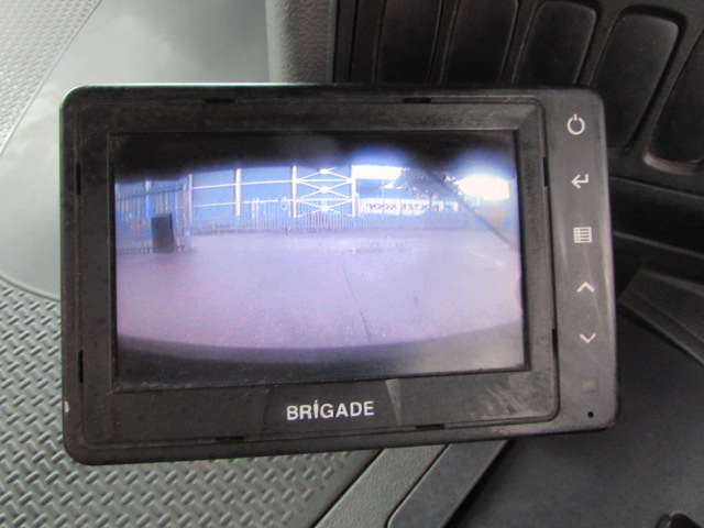 Vehicle Photo 18