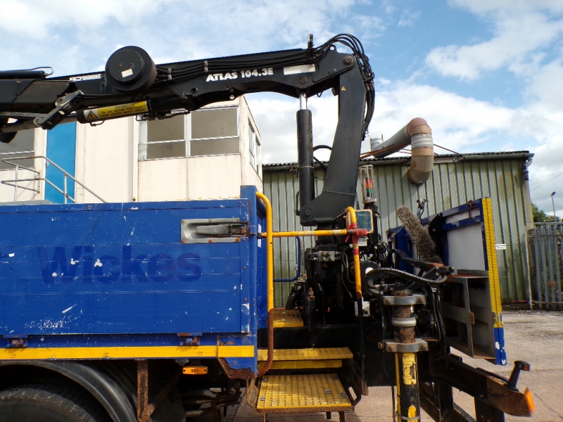 Vehicle Photo 6