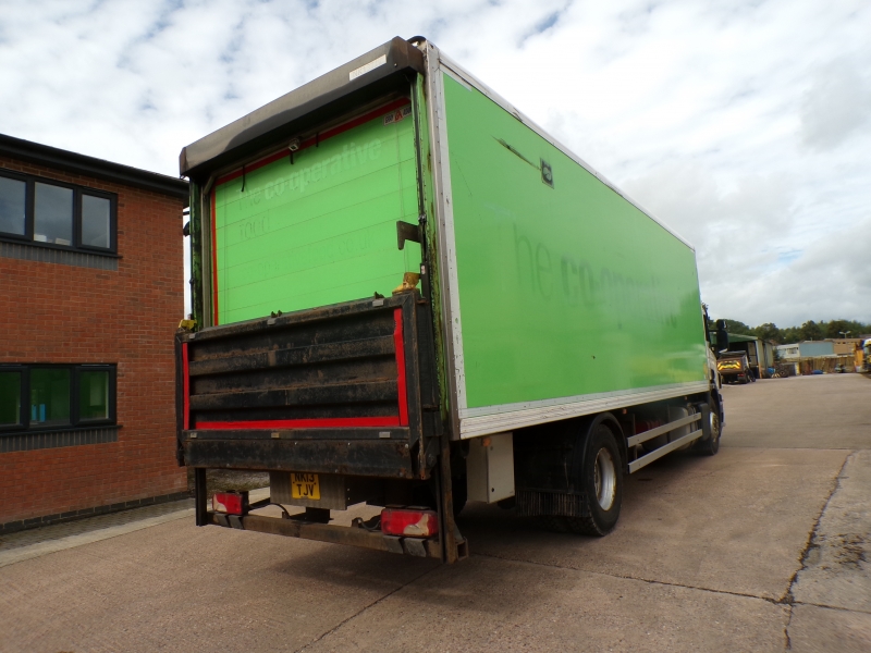 Vehicle Photo 7