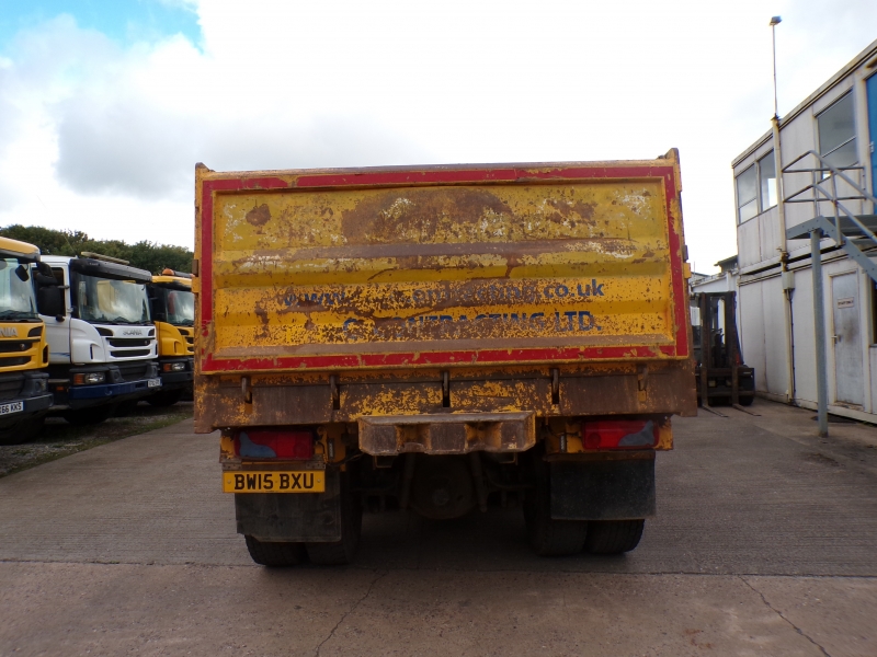 Vehicle Photo 7