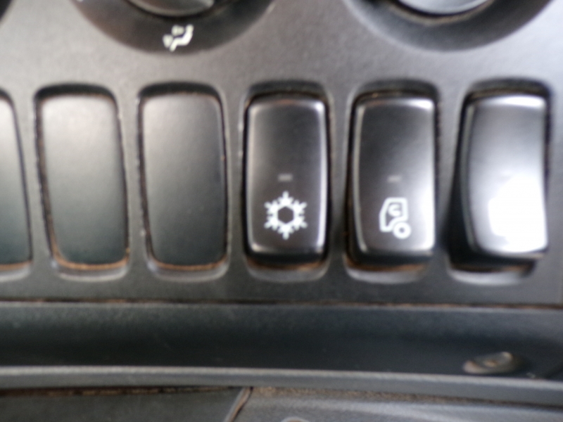 Vehicle Photo 14