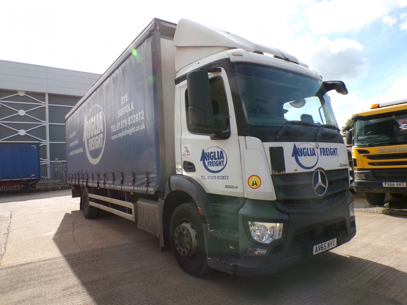 Vehicle Photo 1