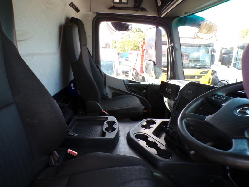 Vehicle Photo 7