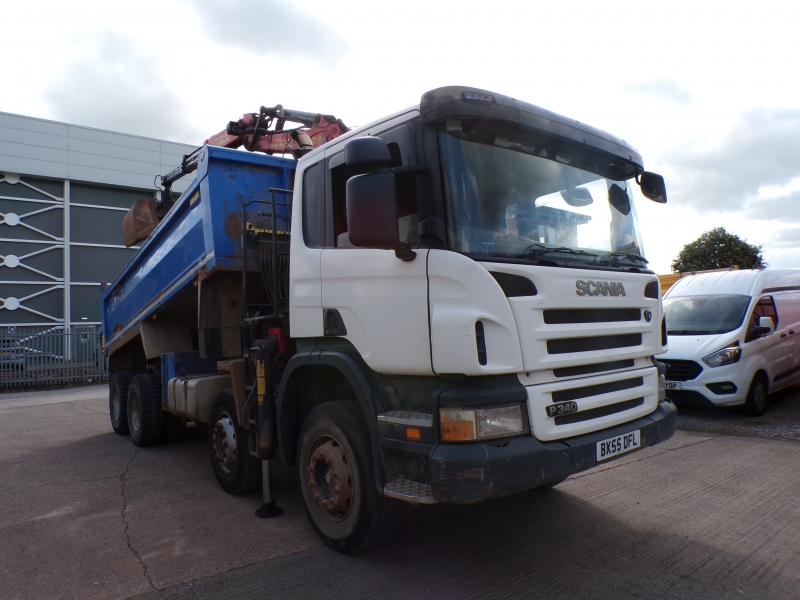 SCANIA P340 8X4 STEEL BODY TIPPER GRAB (BX55 DFL) S/N:4280