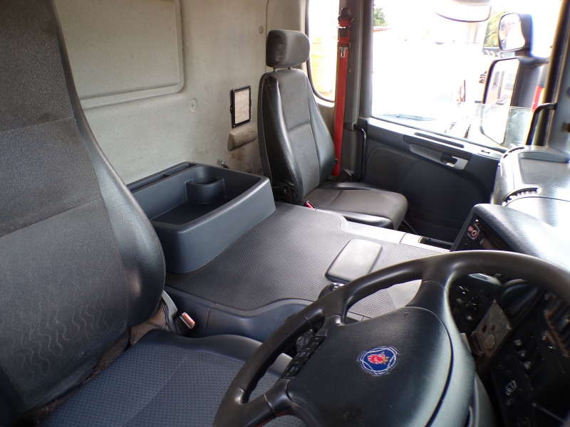 Vehicle Photo 11