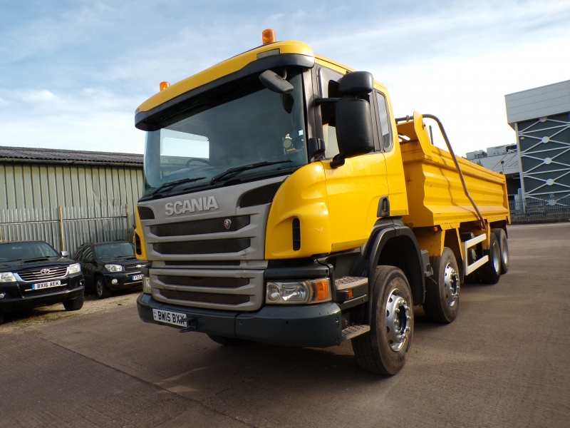 Vehicle Photo 3