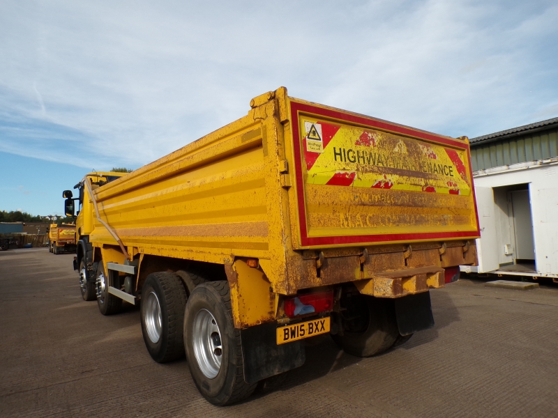 Vehicle Photo 7
