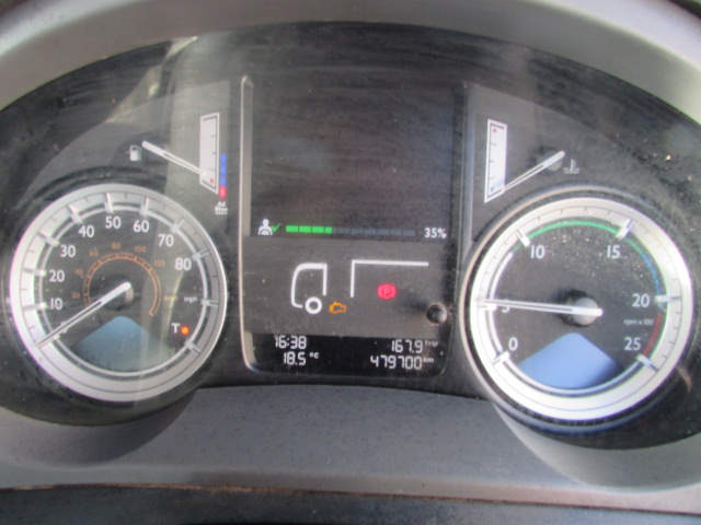 Vehicle Photo 12