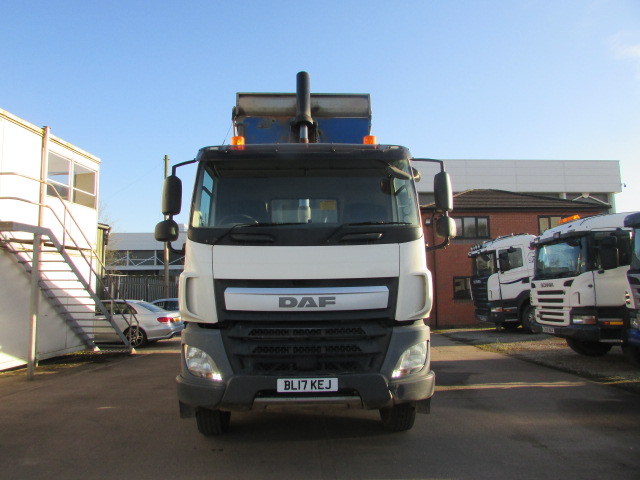 Vehicle Photo 15